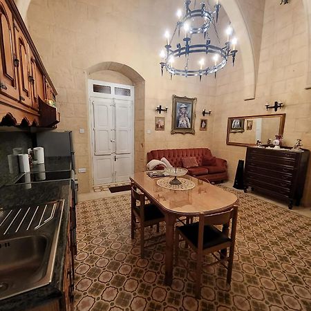 Cozy Corner House In Valletta - Authentic! Βίλα Εξωτερικό φωτογραφία