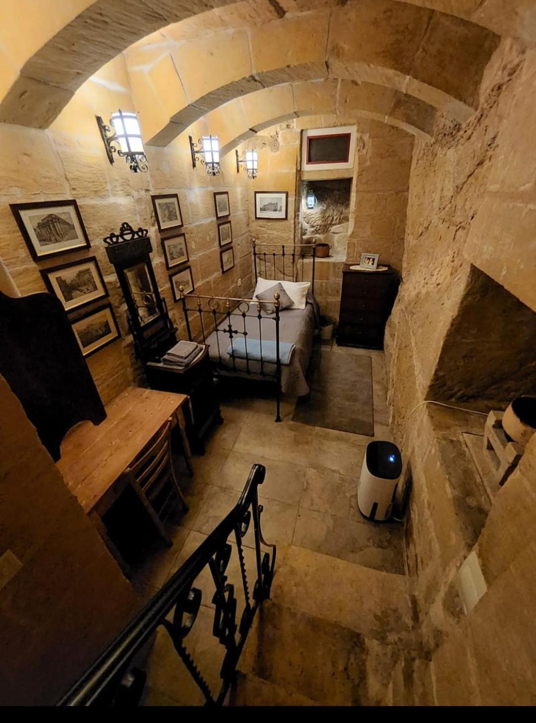 Cozy Corner House In Valletta - Authentic! Βίλα Εξωτερικό φωτογραφία